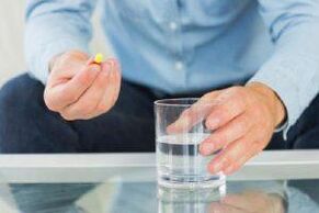 A man is taking an effective antibiotic for prostatitis